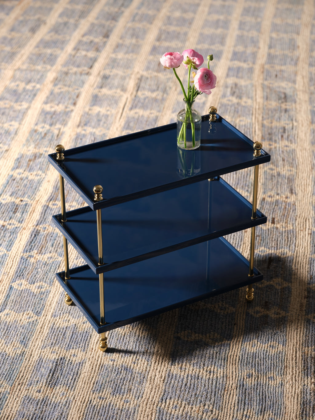 tiered drinks table (blue)