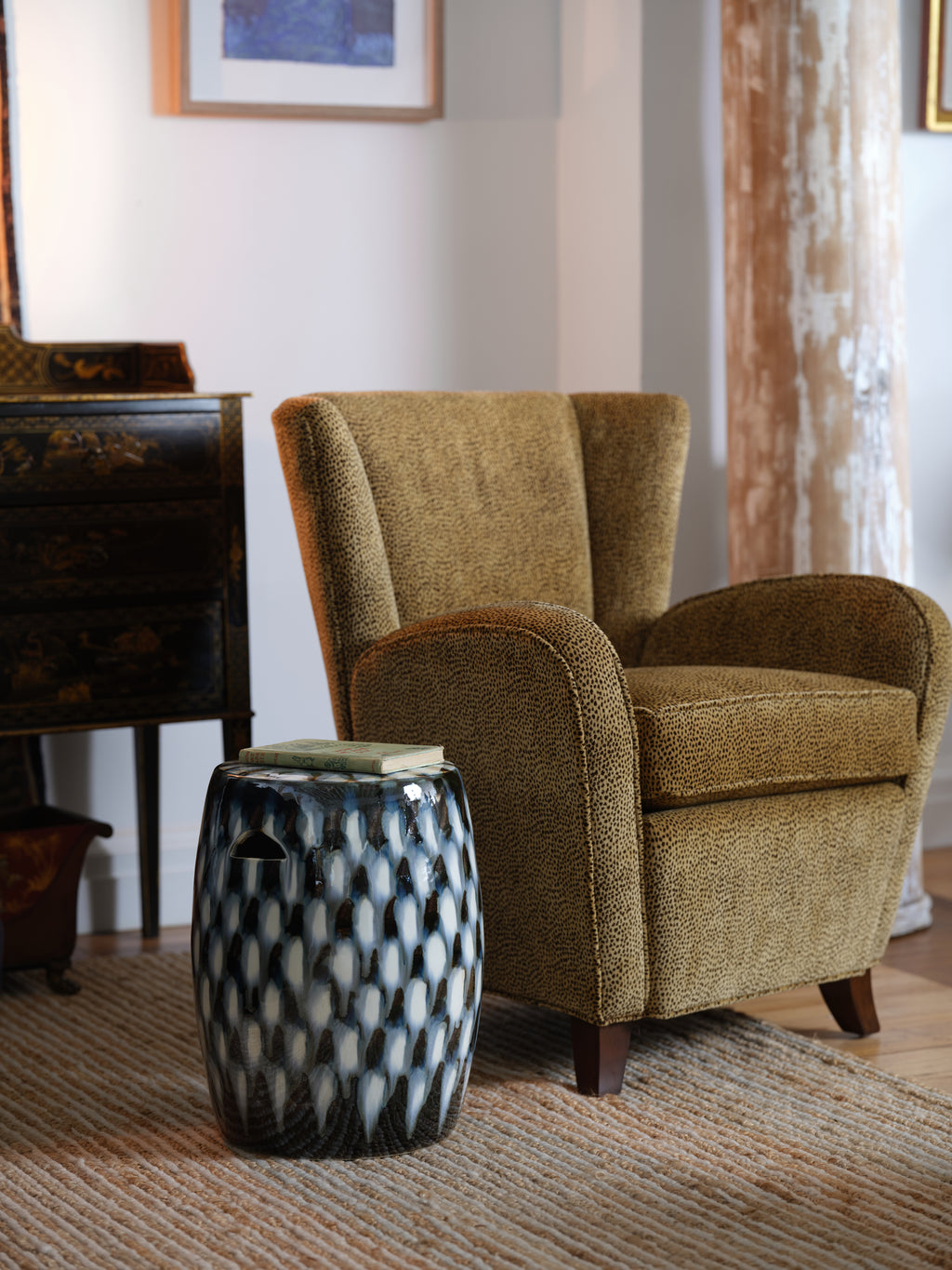 pheasant feather garden stool (blue)